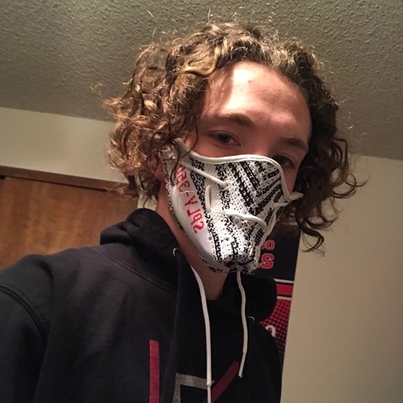 yeezy boost mask